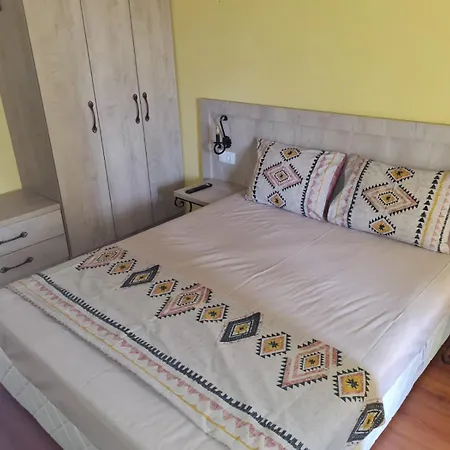 Case de vacanță комплекс белла терра Gostilitsa
